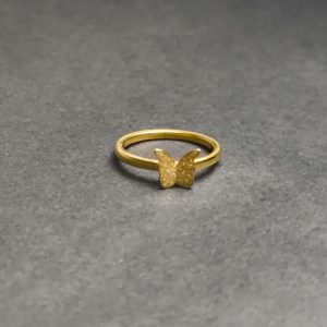 انگشتر پروانه